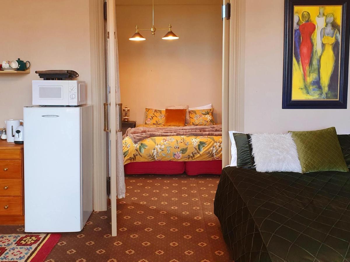 La Riviera Guesthouse Riverton Екстер'єр фото